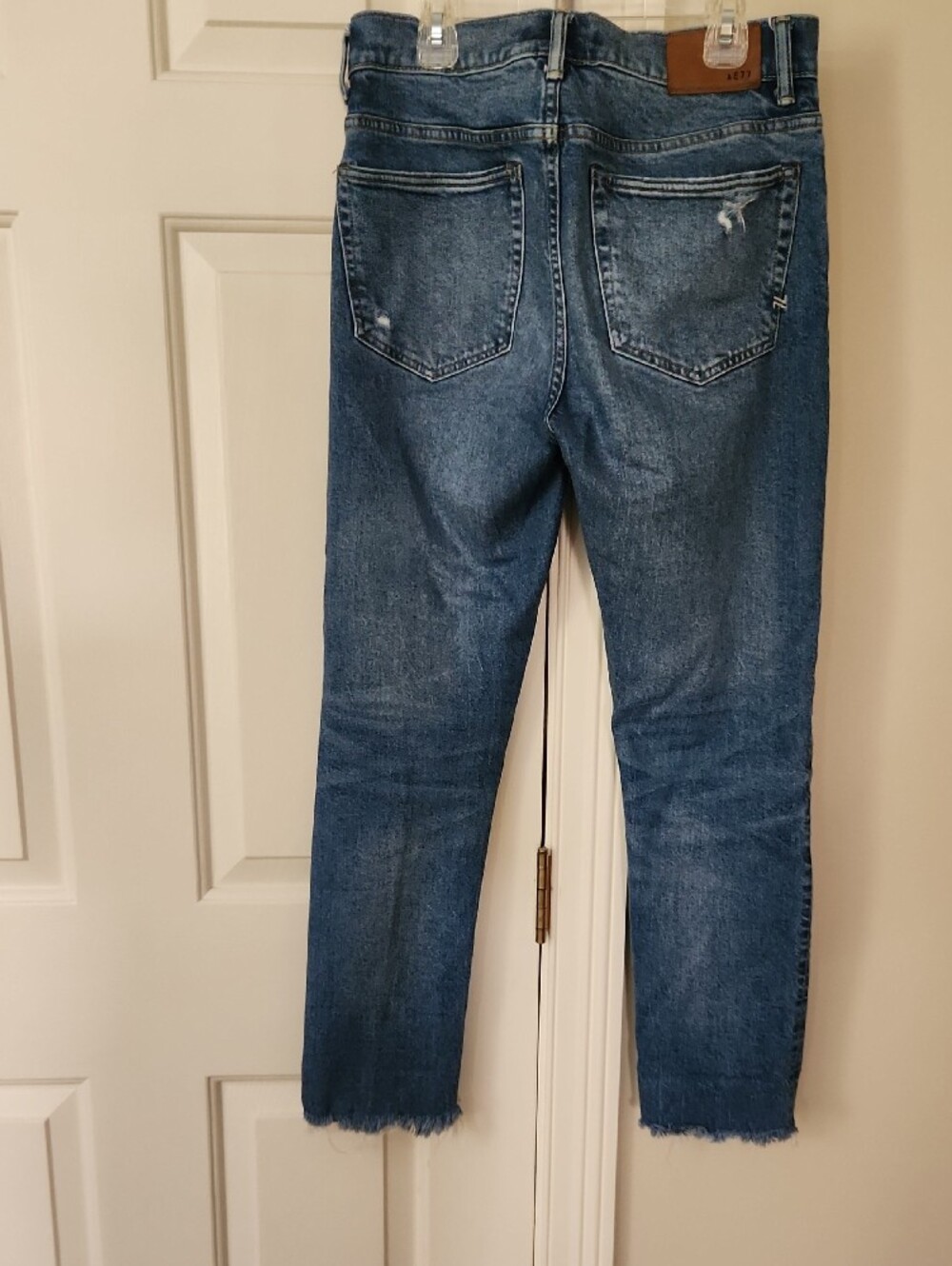 American Eagle AE77 Straight Cropped Jeans Size 2R - Picture 2 of 7